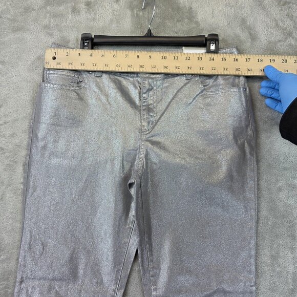 Chicos Platinum Jeans Womens 8 Regular Silver Metallic Slim Leg Denim Pants - Picture 2 of 14